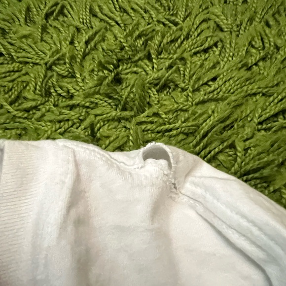 WHITE NIKE TEE - Picture 6 of 8